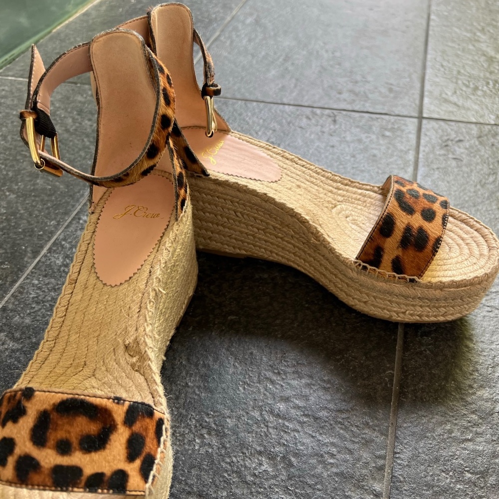 Platform sandals